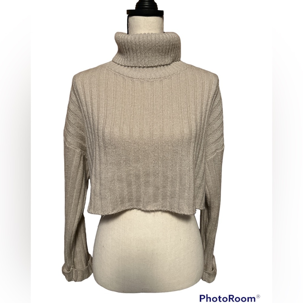 Forever 21 Sweater